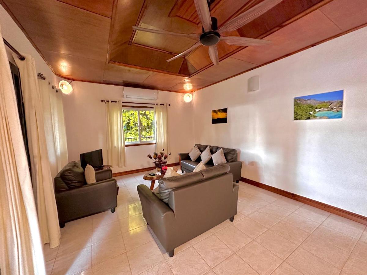 88 Days Self Catering Holidays & Accomodation Baie Lazare  ภายนอก รูปภาพ